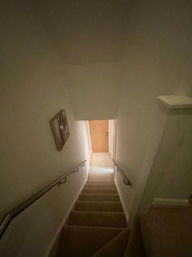 יורק Vikings Duplex Apartment City Centre With Free Parking מראה חיצוני תמונה